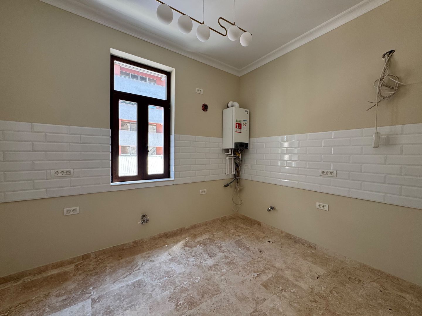 4 camere ||  Mihai Eminescu -Piata Romana || vila interbelica - Poză 6