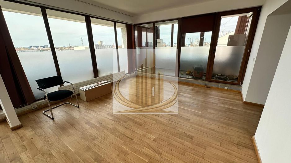 Penthouse de Lux pe Ștefan cel Mare | 154 mp + Terasă 150 mp - Poză 2
