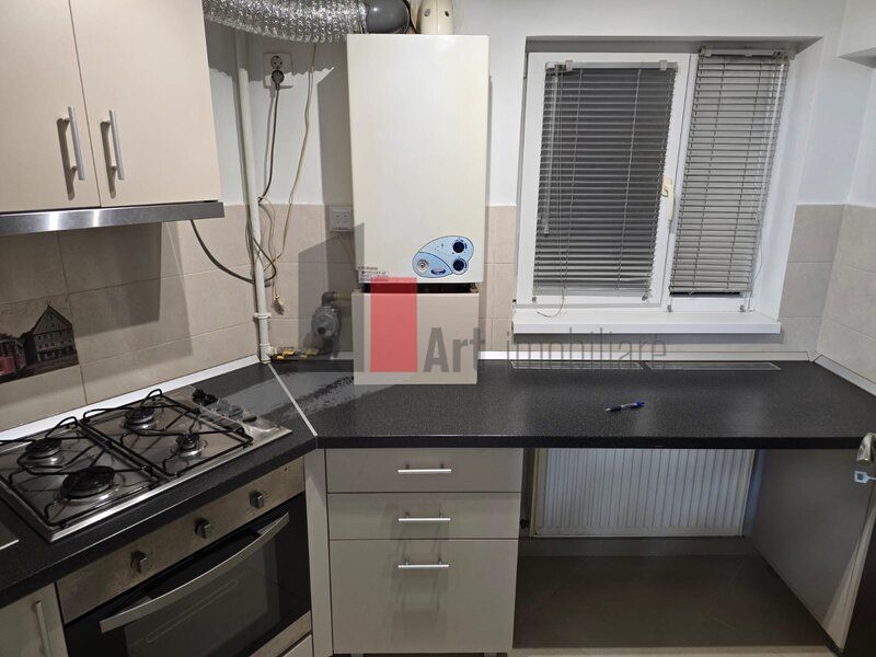 Vânzare apartament semidecomandat 2 camere cu centrală Brâncoveanu -Izvorul Rece - Poză 2