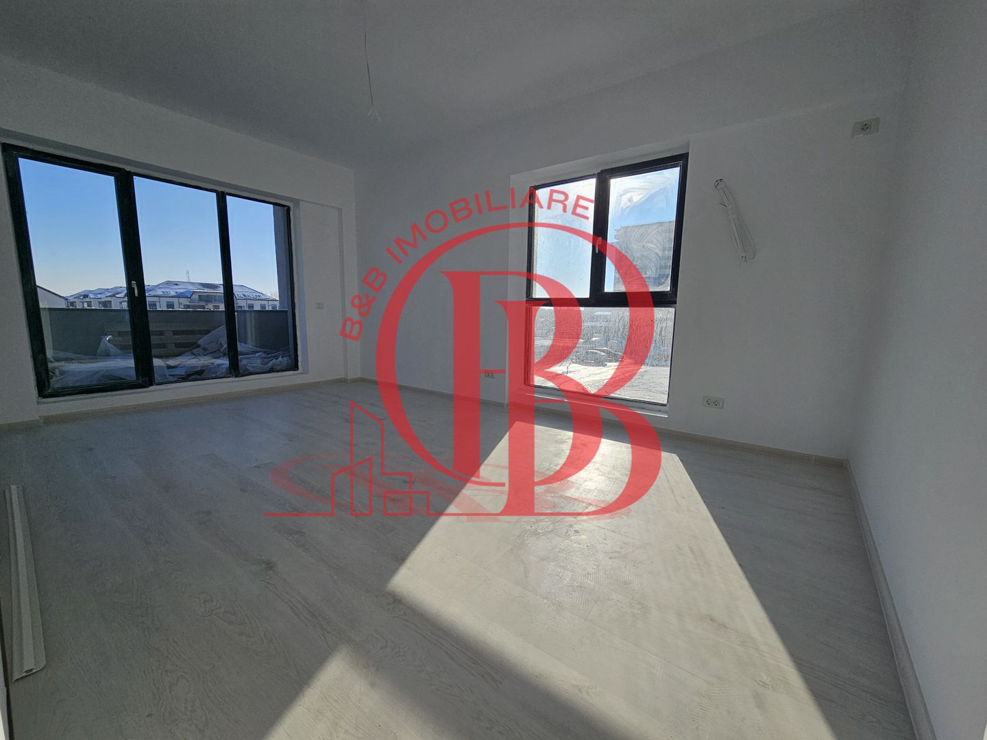 3 camere decomandat bloc boutique 7min STB Bratarii - Poză 2