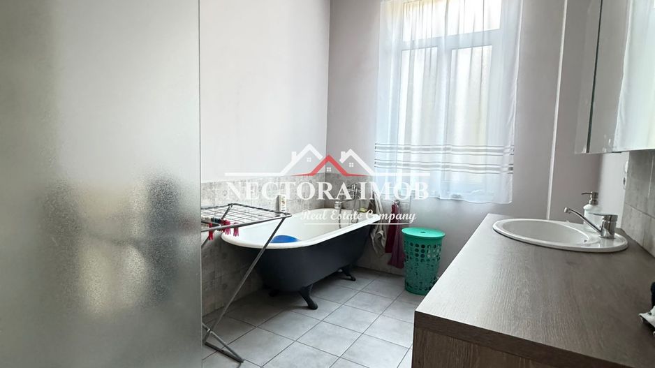NECTORA IMOB-Casa Mare 10 camere,4 bai,Zona Centrala, utilata/mobilata - Poză 19