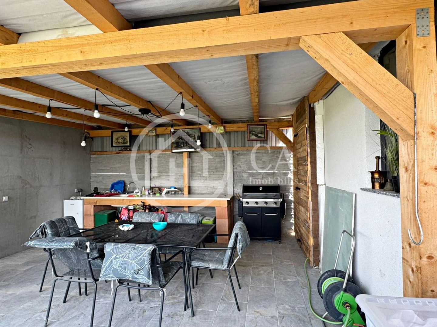 Casă de vânzare cu 3 camere si o anexa  in Sântandrei, Bihor - Poză 6