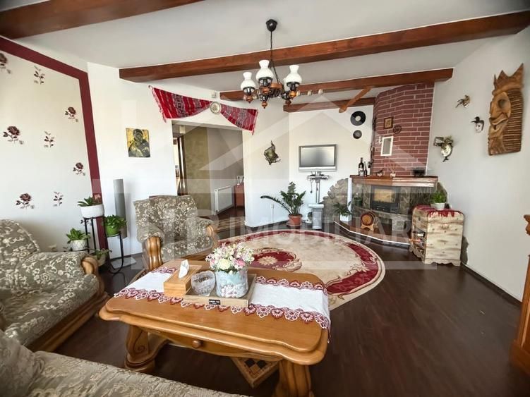 Casa cu 5 camere, 213mp, Zona Santana de Mures - Poză 4