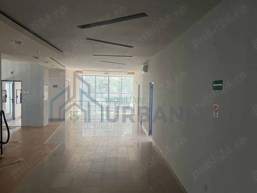 Spațiu comercial ultracentral, 317 mp, în zona centrală Pașcani - Poză 2