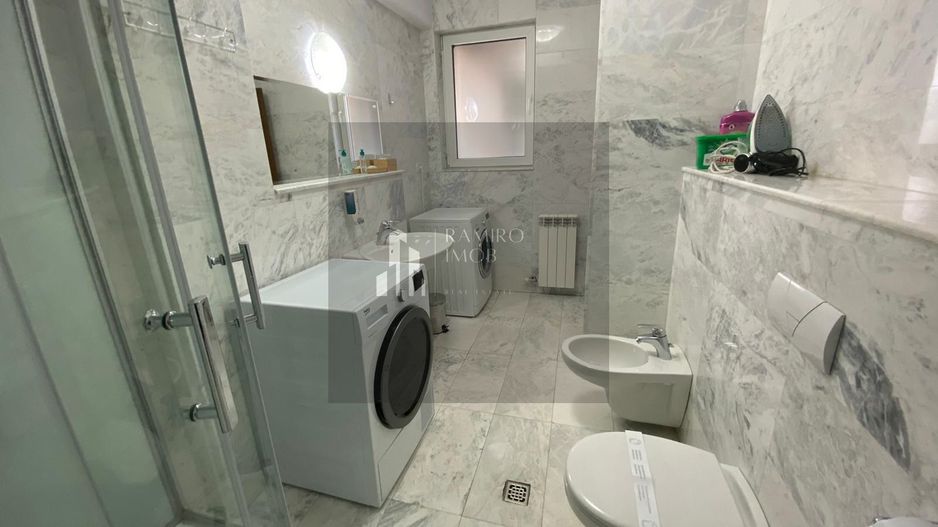 Apartament 220mp utili +terasa 210mp -bloc2010 Unirii -Pasaj Marasesti - Poză 12