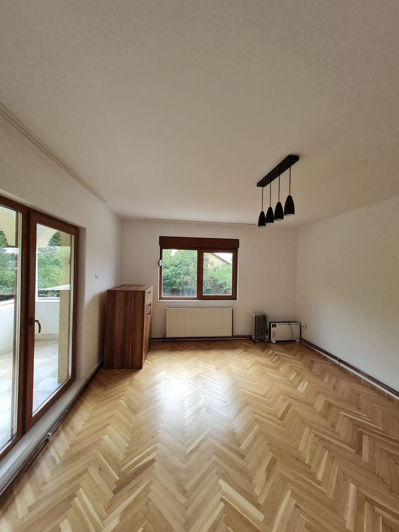 Casa solida în zona Bogdanestilor - Poză 23