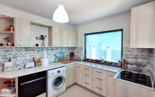 De Vanzare Casă  Tip Duplex  zona Pasarea  Branesti - Poză 11