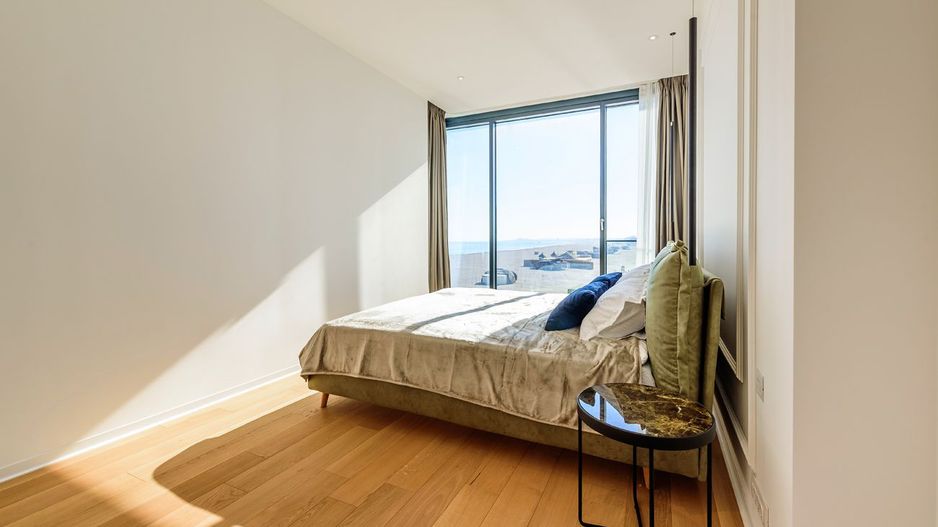 Apartamentul de la Malul Mării – Eleganță Contemporană în Inima Stațiunii - Poză 23