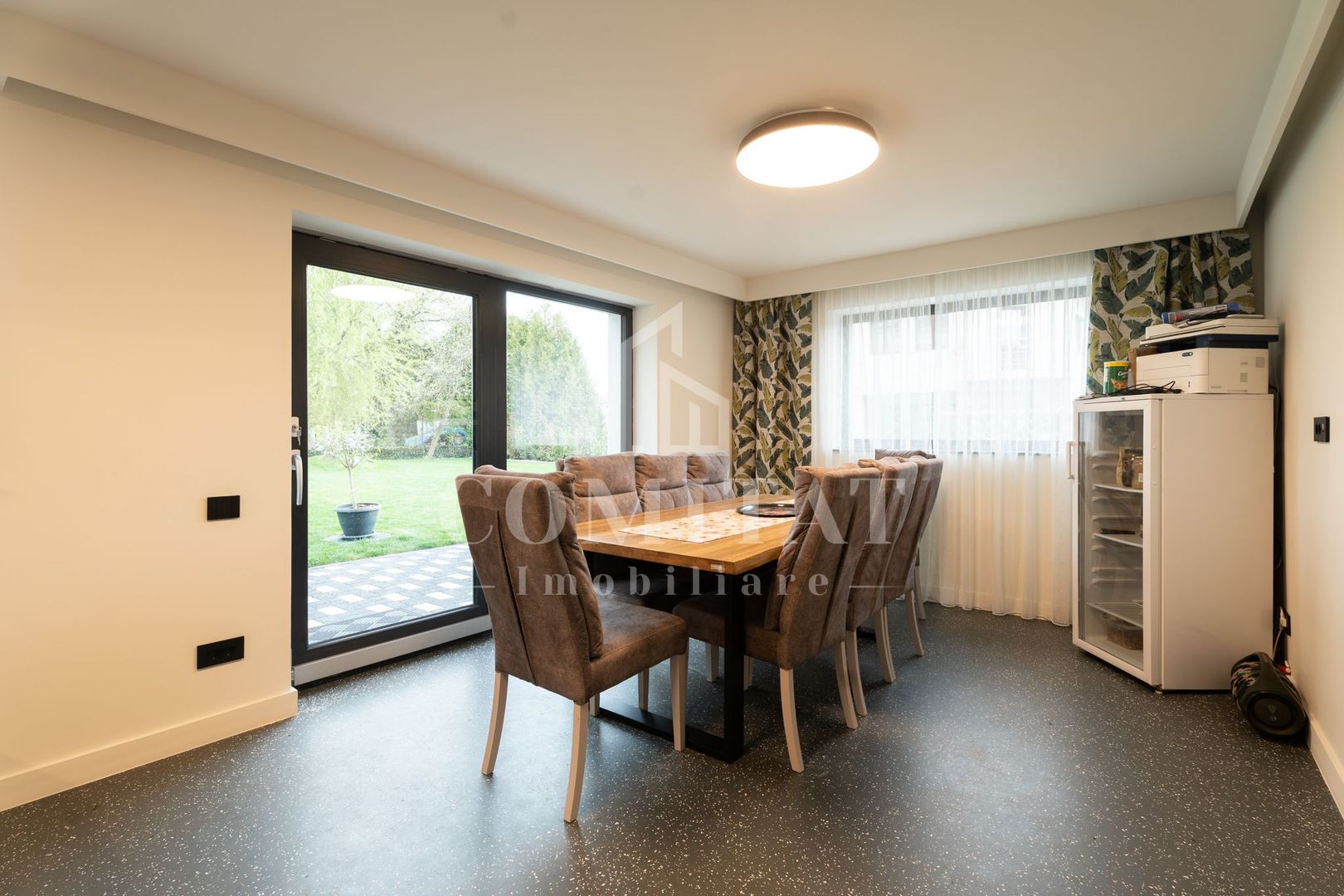 Casă generoasă la intrarea în cartierul Făget - Poză 11