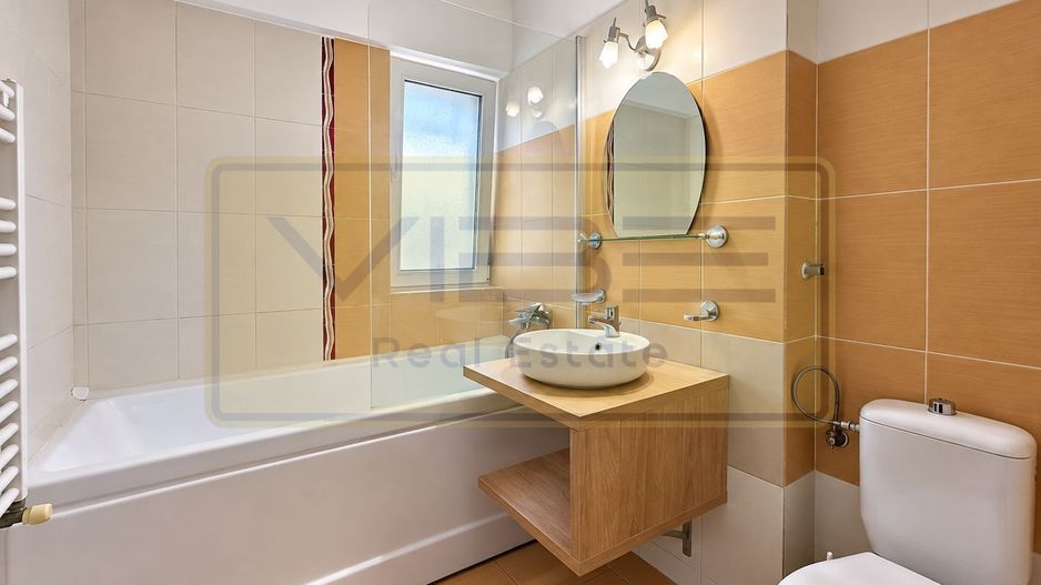 Central- Podu de Fier - 4 rooms -112mp -Panoramic View - Poză 8