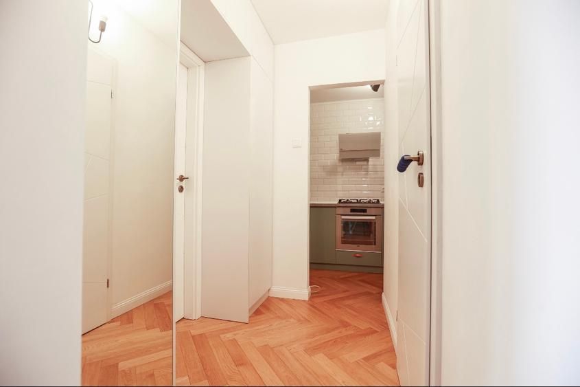 De Vanzare Apartament de lux 2 camere Sala Palatului - Cismigiu - Poză 10