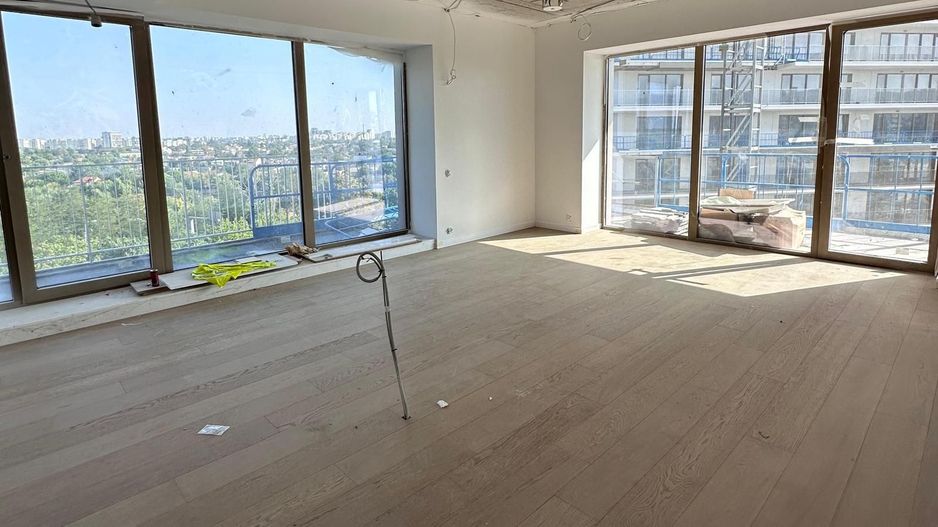 Apartament 4 camere cu 2 locuri de parcare  One High District - Poză 1