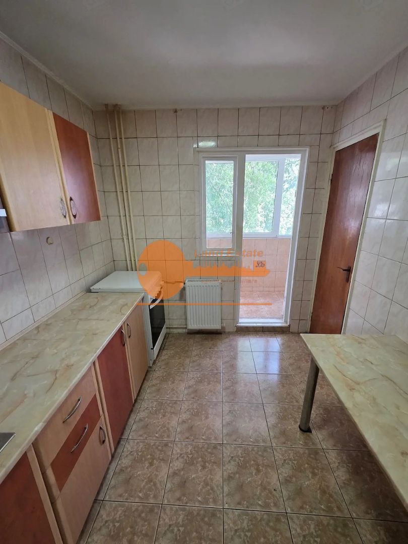 Apartament cu 2 camere zona Chisinau-Bloc Reabilitat - Poză 5