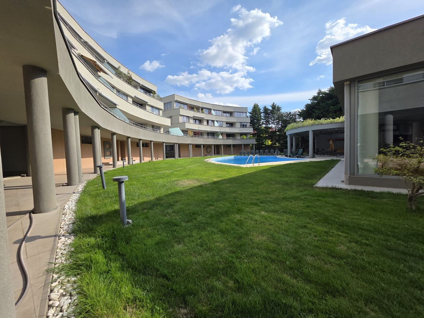 Apartament 3 camere de inchiriat piscina Iancu Nicolae - Poză 15