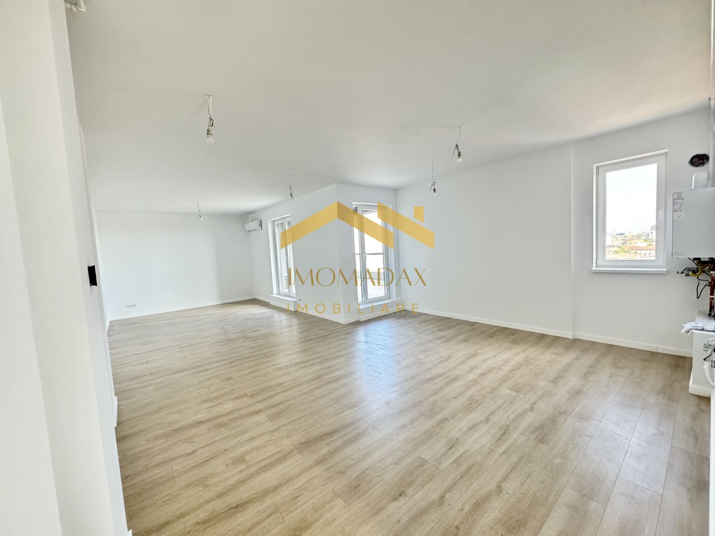 Aradului-3 Camere- 2 Terase - Poză 12