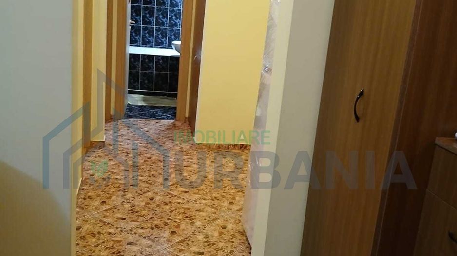 # închiriez cameră apartament - Poză 1