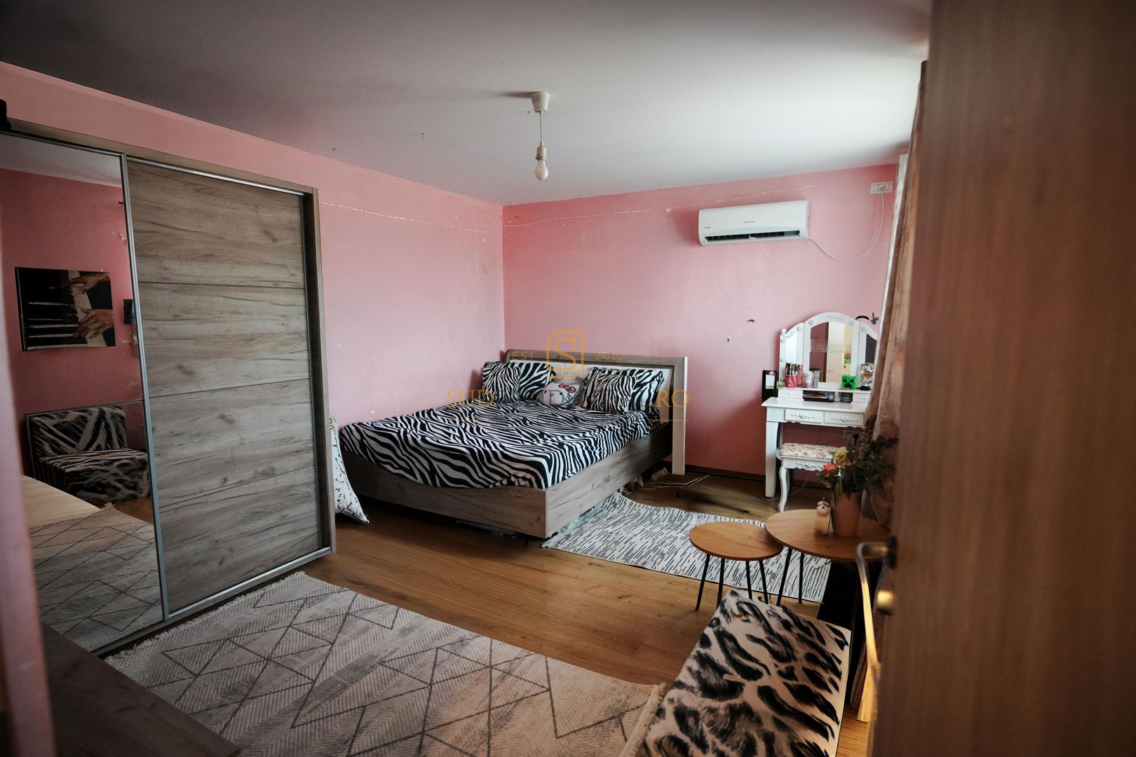 Casă Modernă individuala, 5 camere, P+1E+Pod - Comuna Berceni - Poză 9