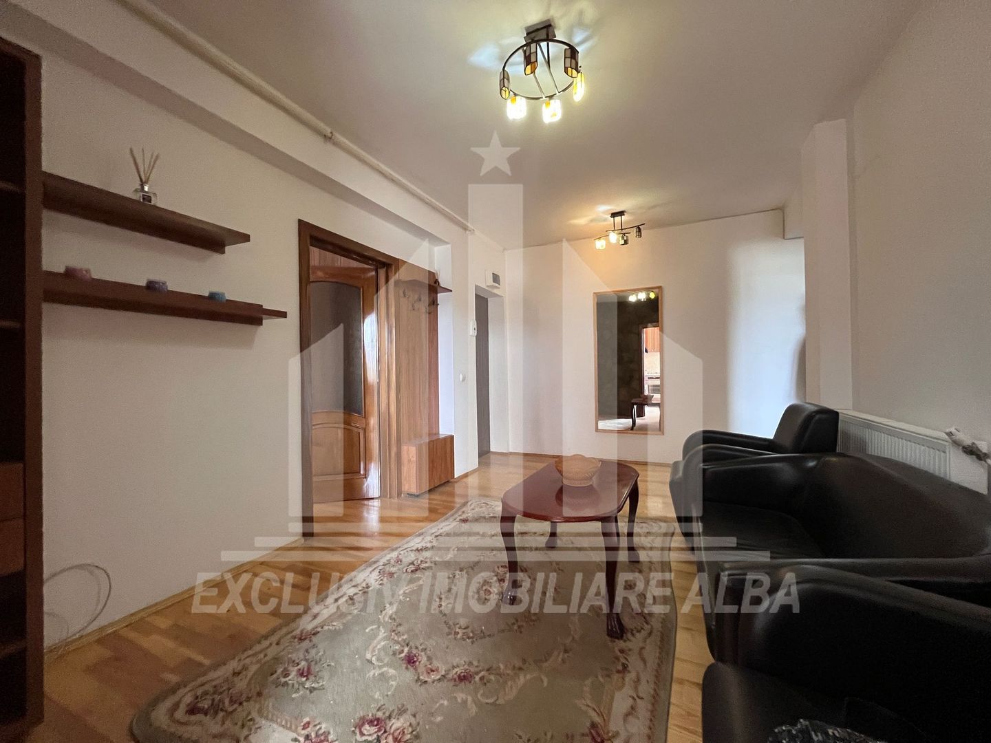 Apartament cu 3 camere decomandate la etajul 1, Tolstoi - Poză 2