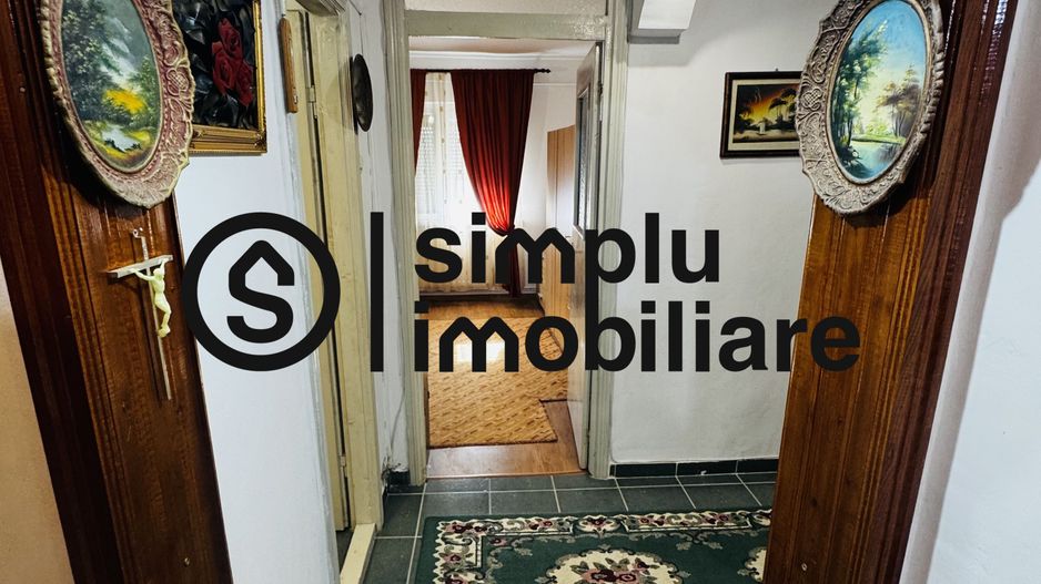3 decomandate, centrala, 1 Mai - 110 000 Euro - Poză 11