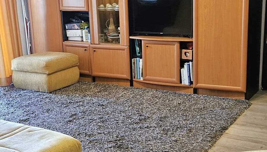 BRASADAS vinde ap 2 cam 52 mp etaj 4/4 in Micro 16. - Poză 1