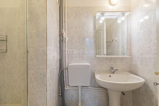 Vila in Poiana Brasov cu teren generos 1600mp, 2 corpuri, comision 0 - Poză 17