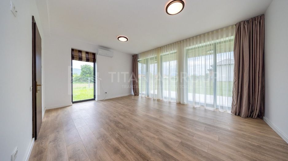 Casa individuala 4 camere, teren de 596 mp, partial mobilata, Cristian - Poză 19
