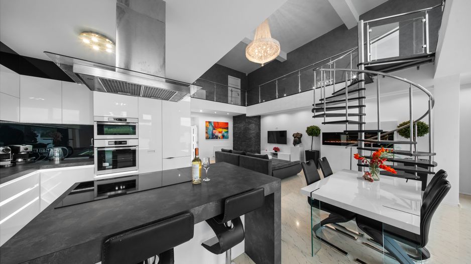 Vilă exclusivistă cu arhitectură și mobilier de designer I Livezeni - Poză 4