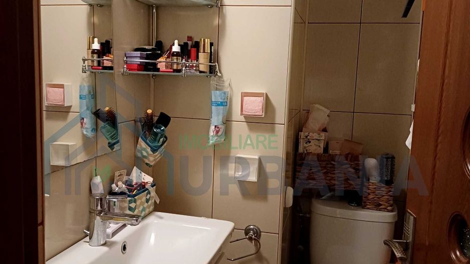 Inchiriez Ap. 3 camere Nicolina (Belvedere) - Poză 8