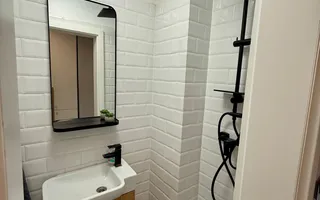Vând apartament de lux 3 camere, decomandat, 72 mp, etaj 3/4 - Poză 11