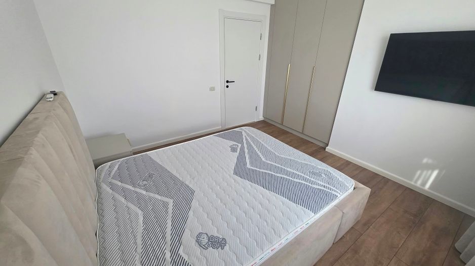 Casă de închiriat Tunari AeroCity, 3 dormitoare, 3 băi, curte 400m - Poză 17