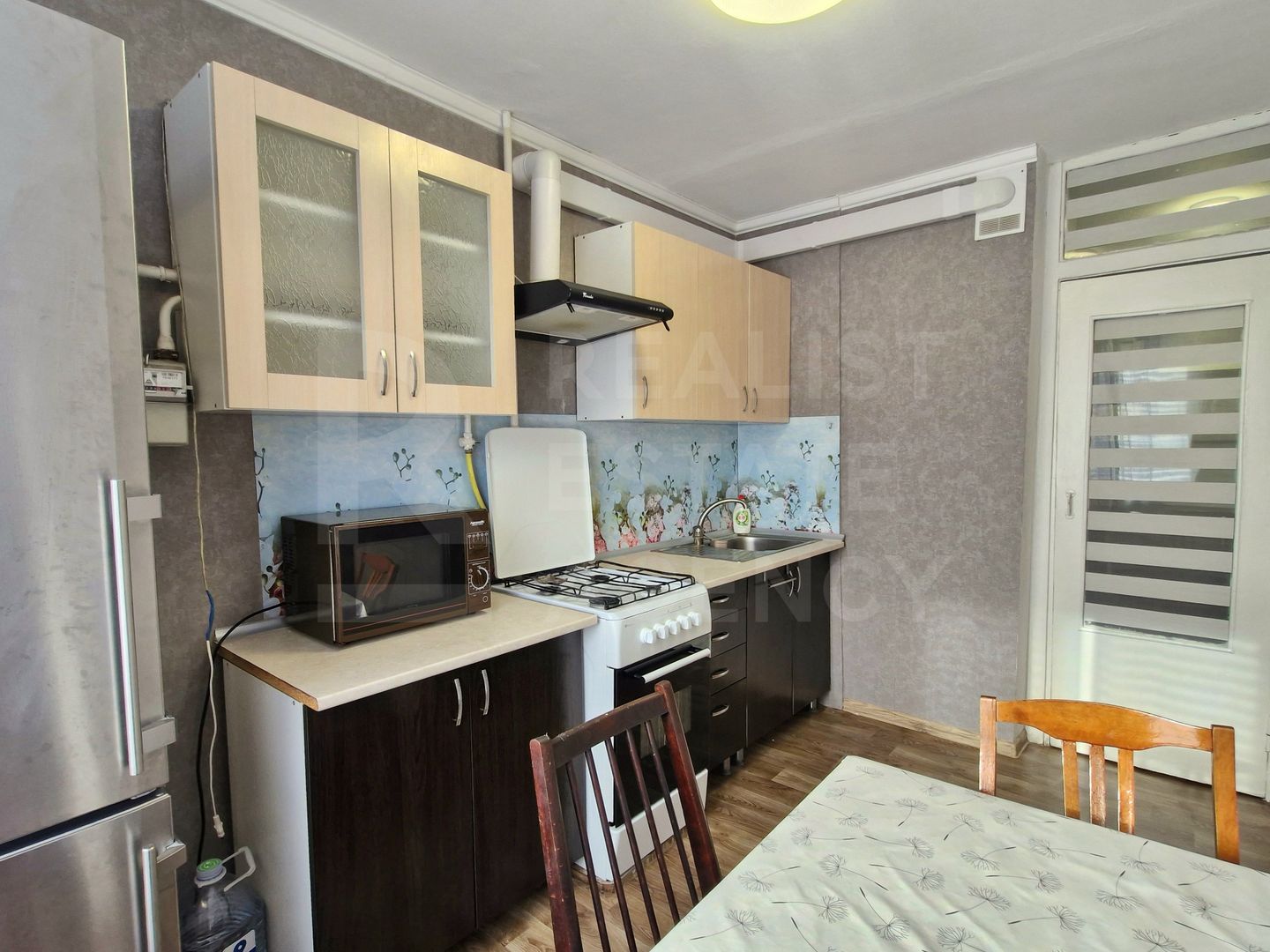 Chirie, apartament, 3 cameră, strada Calea Ieşilor, Sculeni - Poză 8