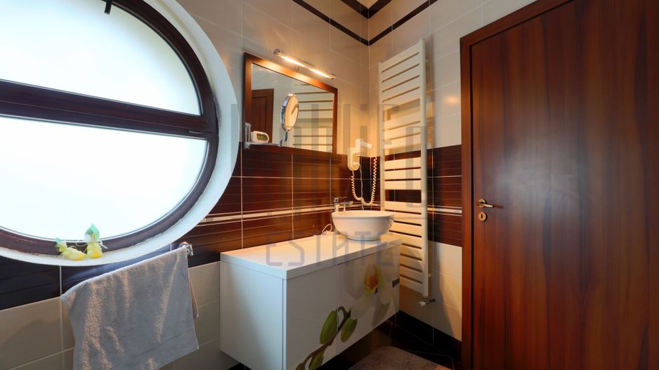 Vila de lux deosebita 9 Camere Pipera Erou Iancu Nicolae 298mp teren - Poză 25