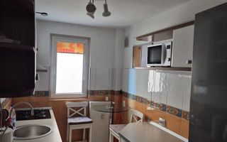 Apartament cu 2 camere in zona Stadion Giulesti-Crangasi - Poză 4