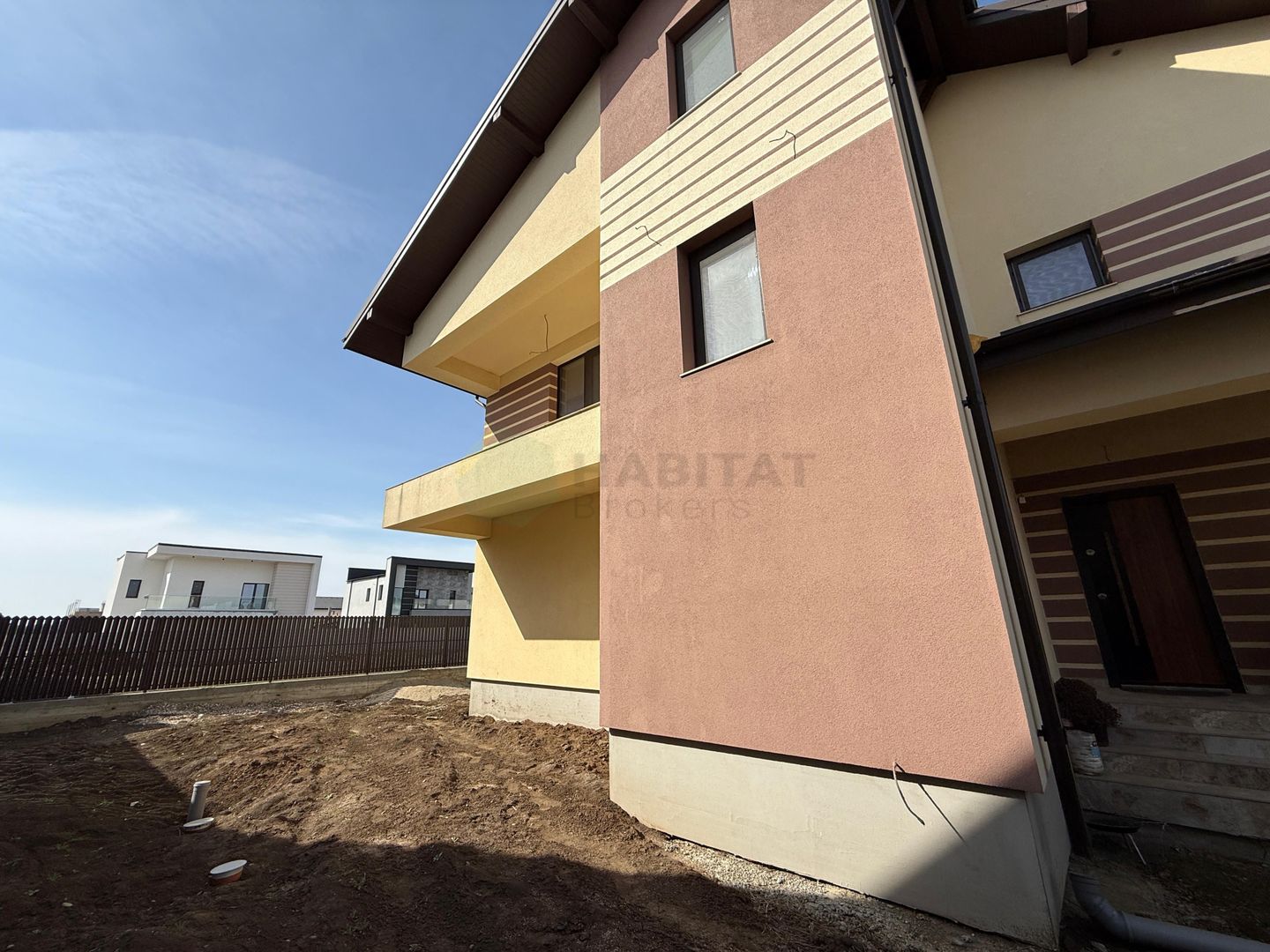 Casă modernă 2025 | Tunari – spațiu generos și localizare excelentă - Poză 2