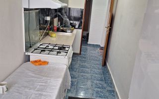 Particular. Vand apartament 2 camere.decomandat - Poză 6