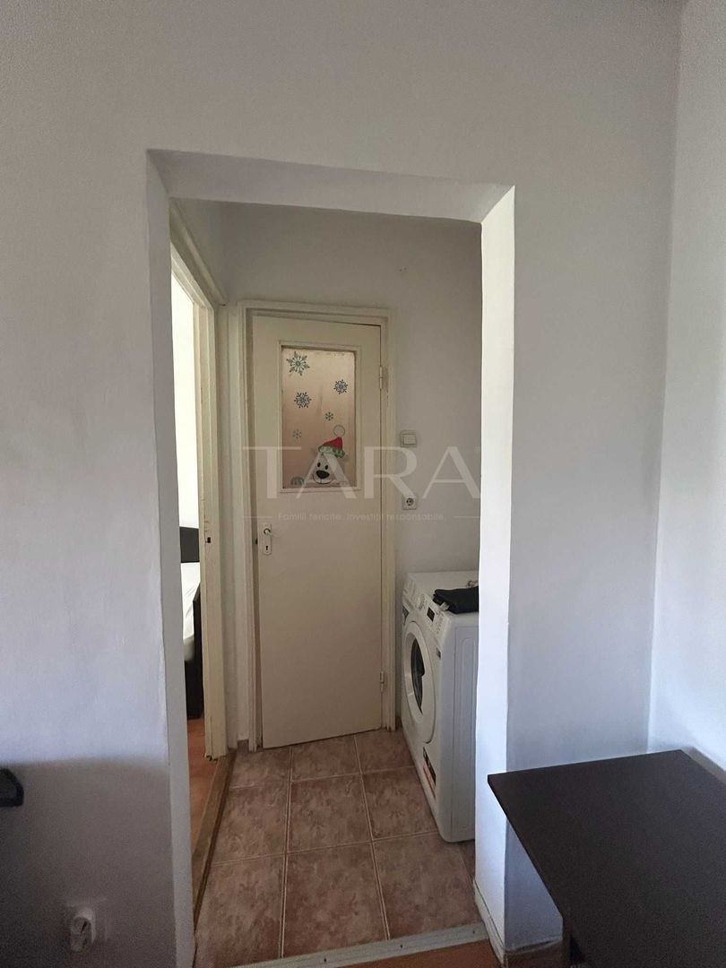 Apartament cu 2 camere, mobilat și utilat. - Poză 4