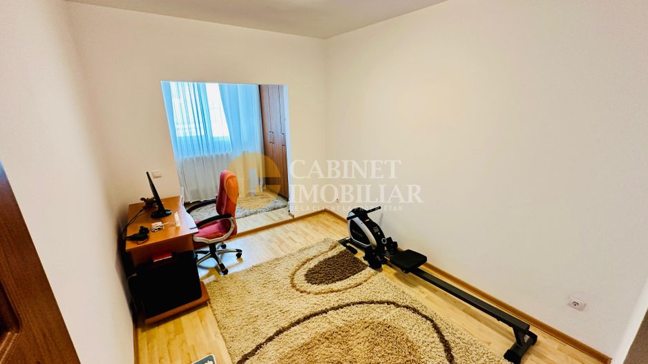 Apartament cu 3 Camere Decomandat - Zona Nicolina 2 - Bloc 1989 - Poză 12