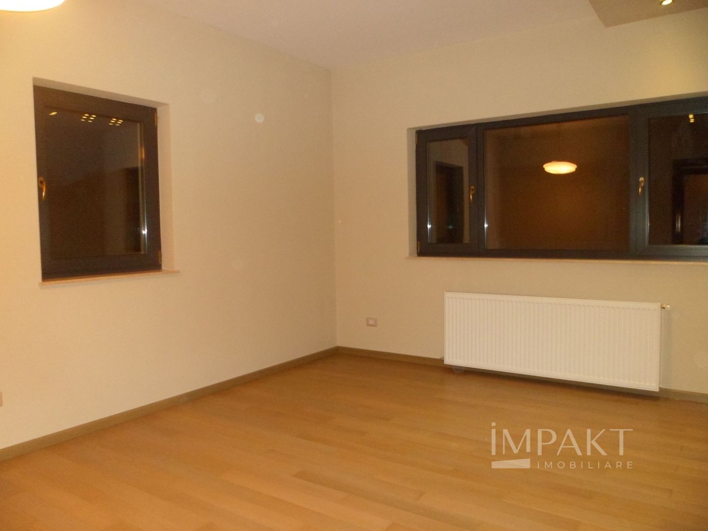 Casa de inchiriat pe 3 niveluri, cartier Grigorescu! - Poză 5