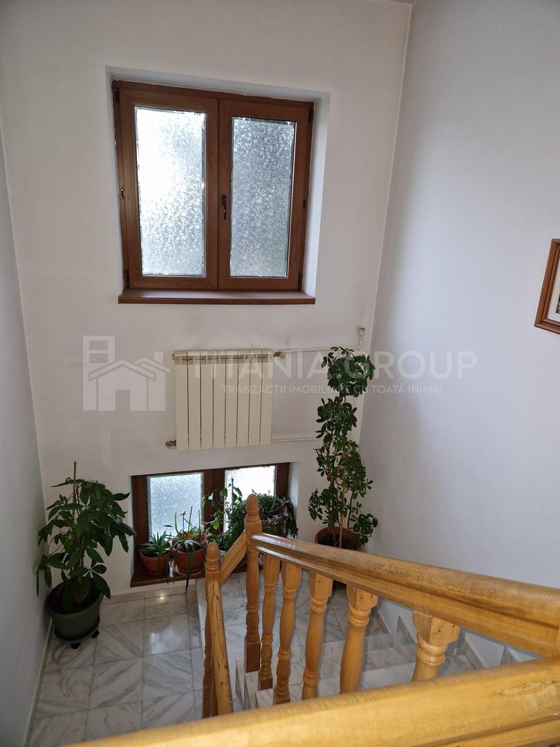 Casă spațioasă, cu teren generos – Alexandria, jud. Teleorman - Poză 10