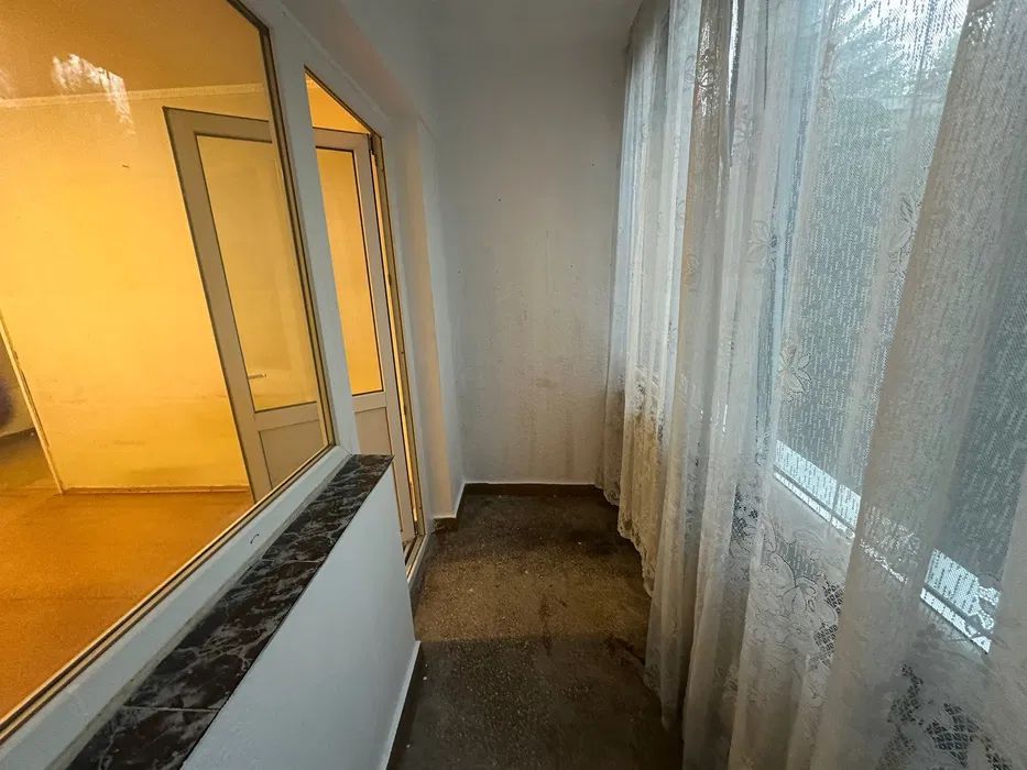 | Apartament cu 2 camere de vanzare | Cartierul Grigorescu | Etaj intermediar | - Poză 6