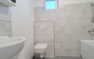 Casa semimobilata semiutilata in Cartier Izvor Tarlungeni Brasov - Poză 3