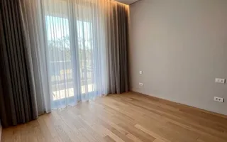 One Rahmaninov - A new standard of luxury - park view - Poză 14