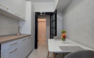 Royal  Town Copou - -INTABULAT -Decomandat - 2 Camere - 60mp - Poză 19