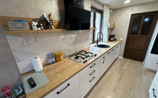 Casa de 4 camere, 200mp, parcari, Zona Unirii - Poză 6