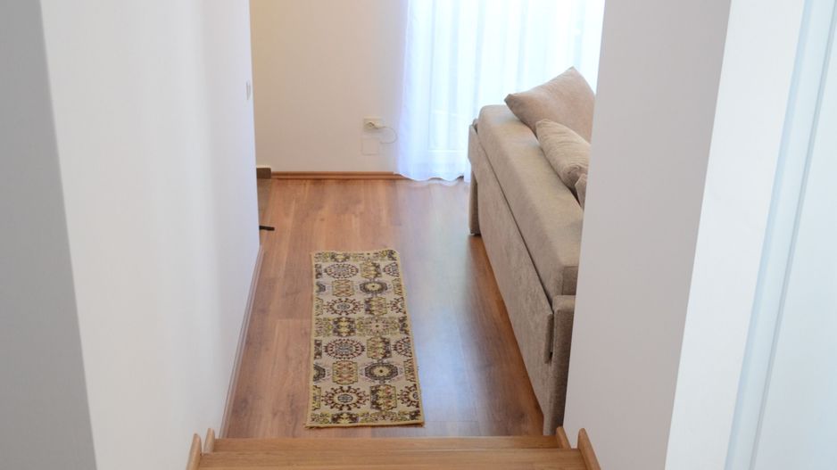 Apartament cu scara interioara si garaj in cartier Grigorescu - Poză 11