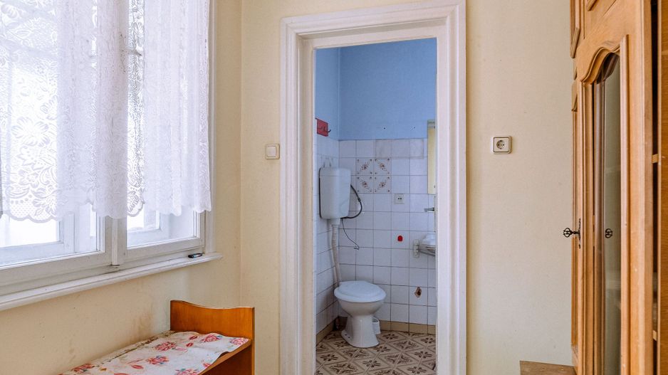 Casă, 6 cam, 2 bucătării, 2 băi, #Aleșd, 80 000 E. Comision 0 - Poză 23