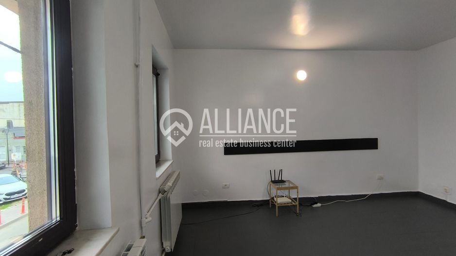 CENTRU PIATA UNIRII - Birouri luminoase cu terasa ! - Poză 4