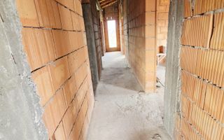 Vilă P+1 la roșu, 5 camere, 143 mp utili, teren 450 mp, Cocosesti - Poză 57