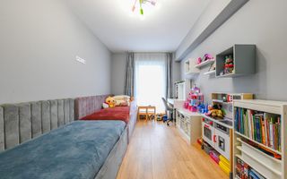 3 camere, bloc nou, etaj intermediar - Poză 9