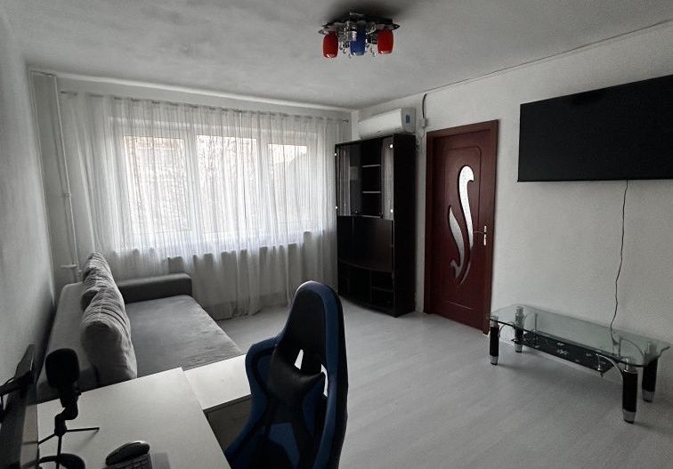Apartament 2 Camere - Craiovita Noua Racheta - Poză 2